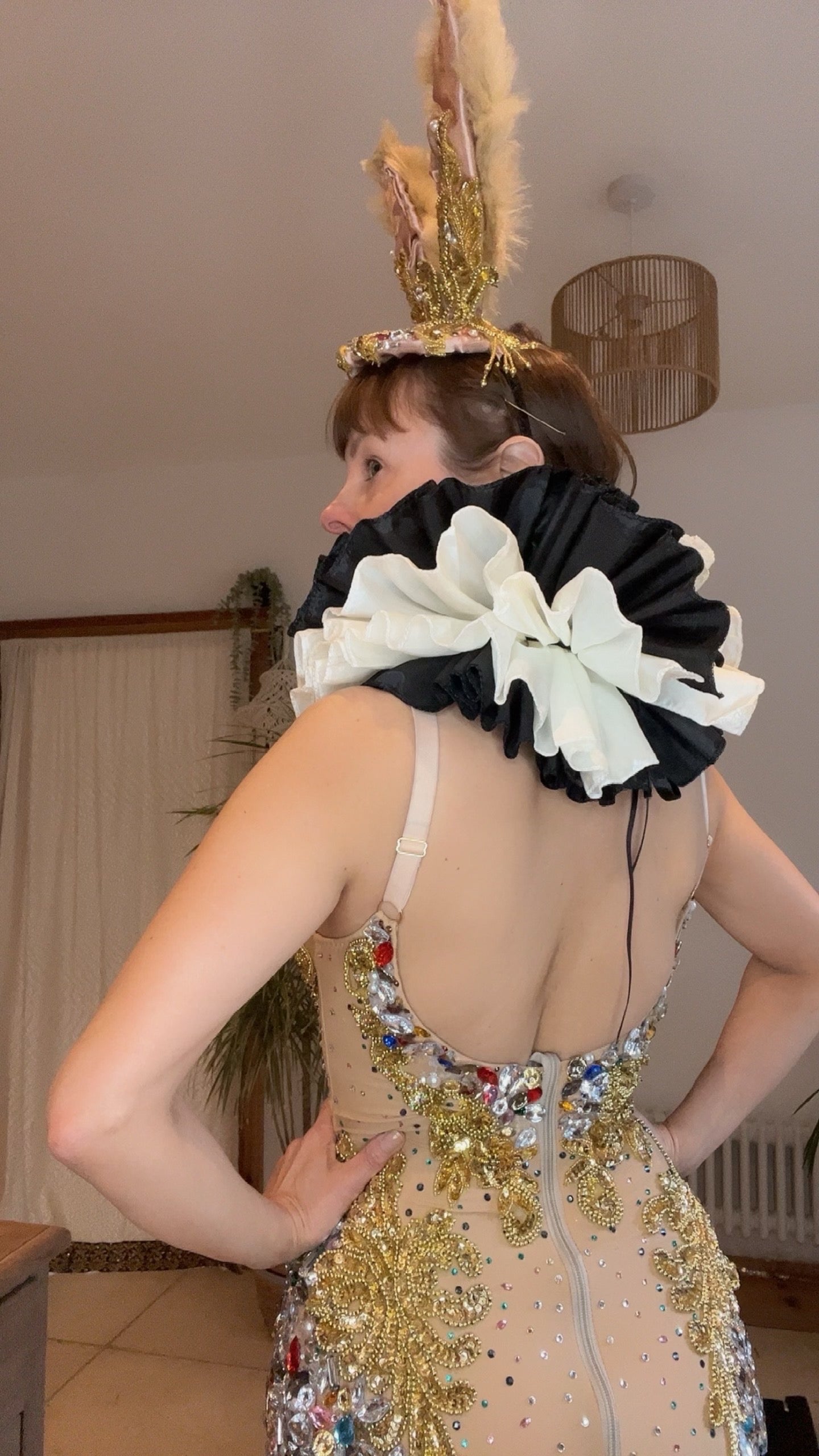 Extra Volume Taffeta Neck Ruffle