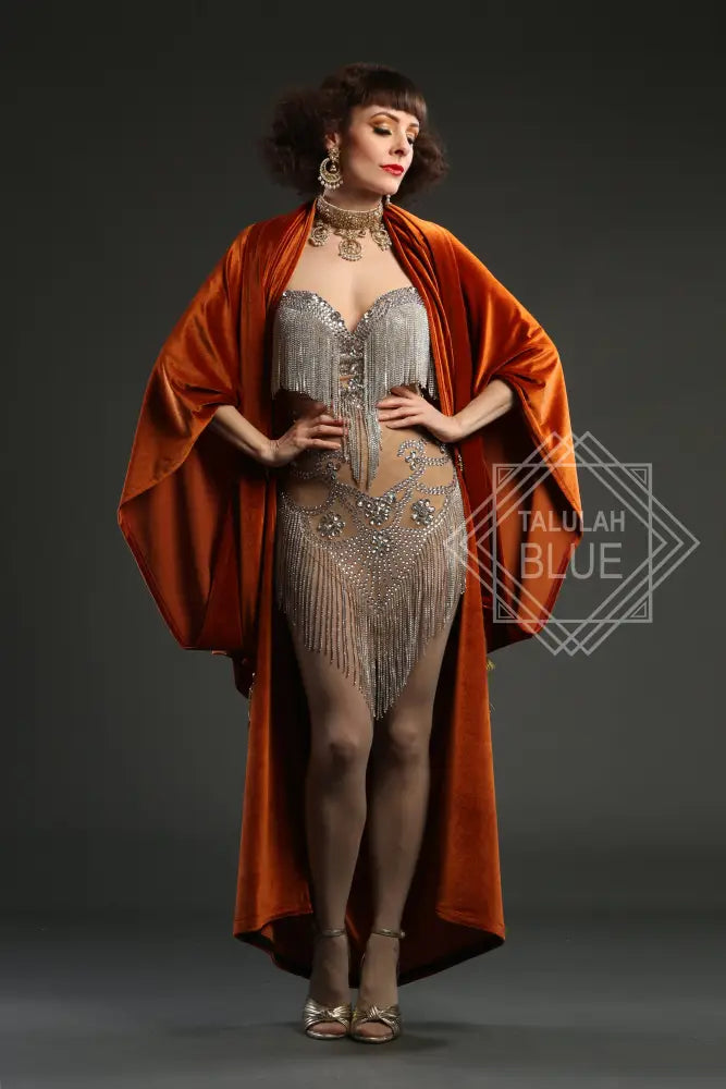 Best costume shop for burlesque costumes and burlesque outfits, flapper dresses and 1920's style velvet gowns and circus costumes, fancy dress worldwide USA, UK