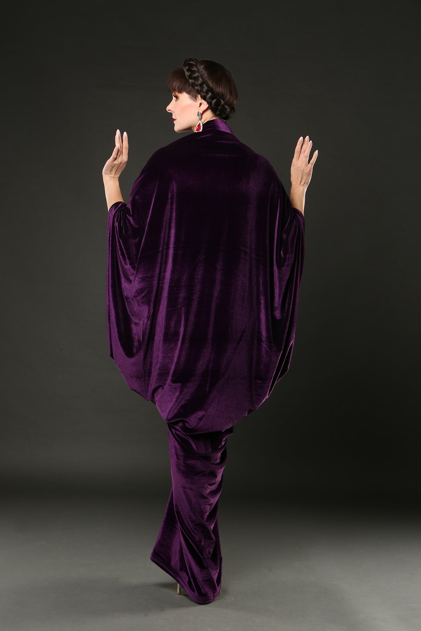 purple velvet 1920s art deco robe vampire costume