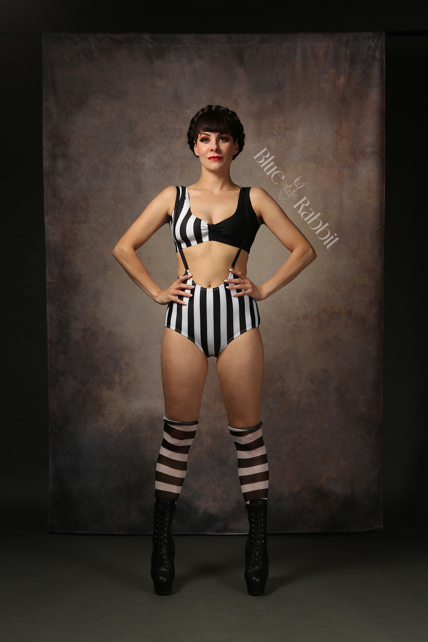 black stripe lycra womans wrestling outfit cheerleader circus costume fancy dress crop top