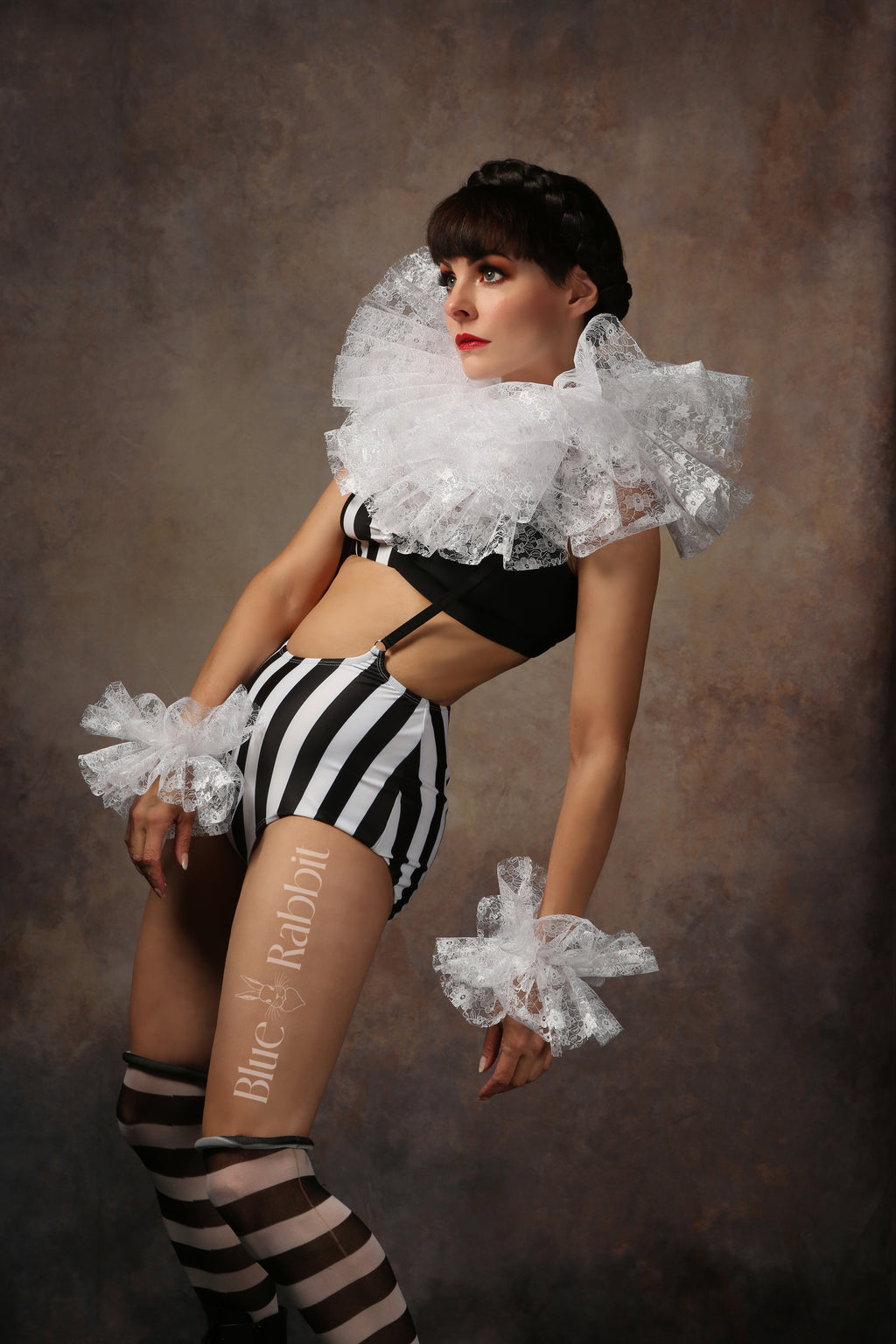 White Lace Neck Ruff / Cuffs Circus Costume
